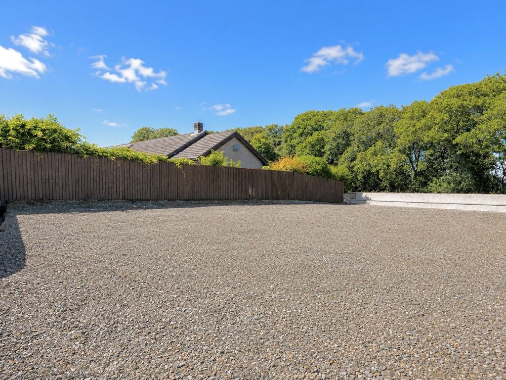 Property photo 3 of 3 Picture No. 08