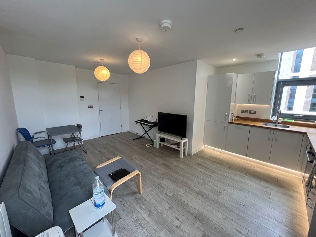 Property photo 3 of 7 Image