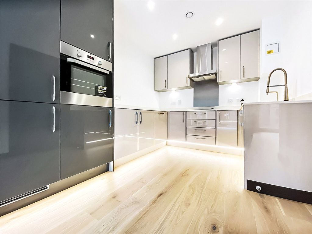 Property photo 1 of 7 Picture No. 06