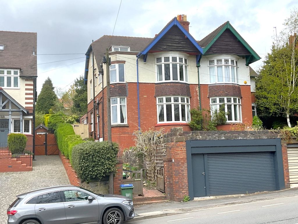 Property photo 1 of 23