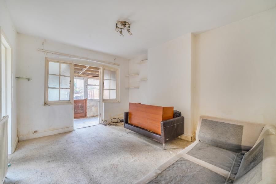 Property photo 3 of 13