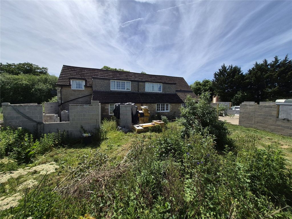Property photo 3 of 21 Picture No. 14