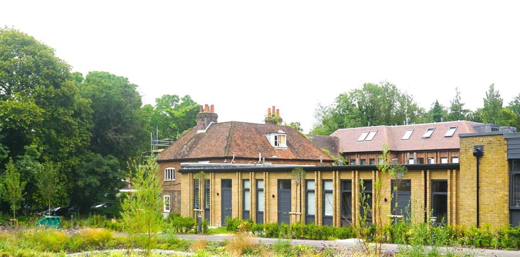 Property photo 1 of 7 Dsc05193.Jpg