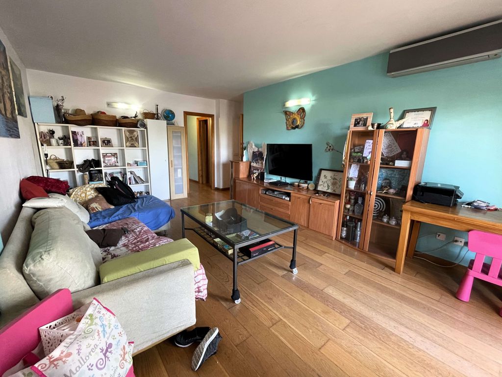 Property photo 3 of 14 Img_6309.Jpg