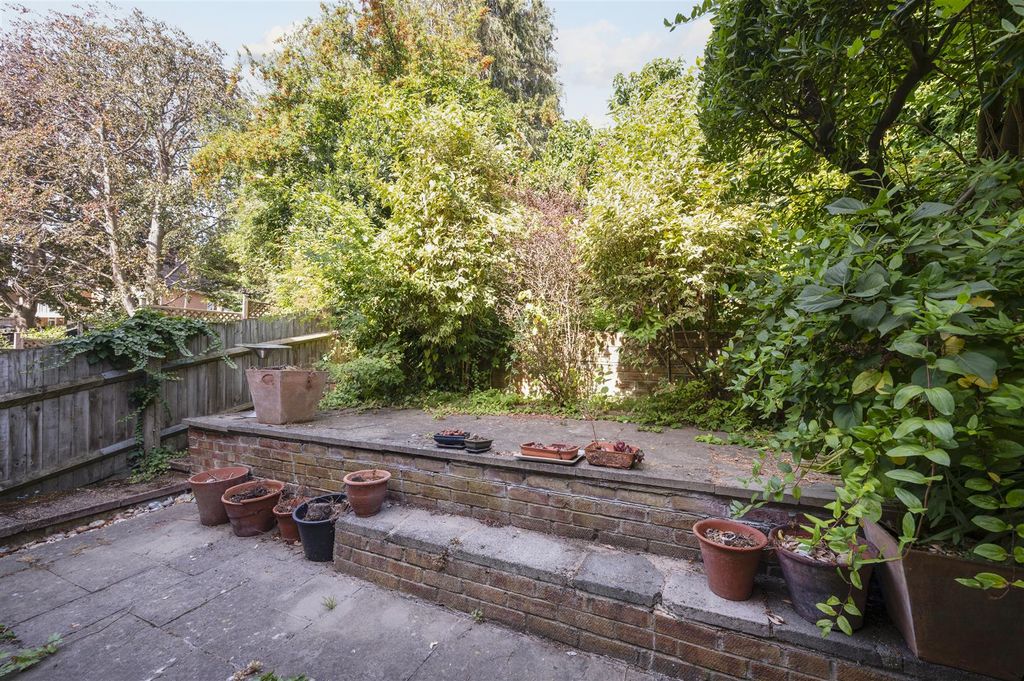 Property photo 2 of 12 Savona-14.Jpg