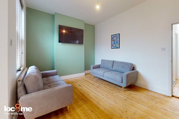 Property photo 2 of 16 Living Room