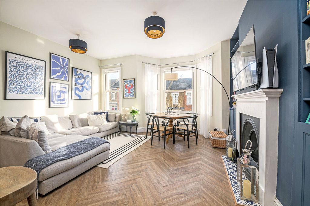 Property photo 2 of 15 Reception