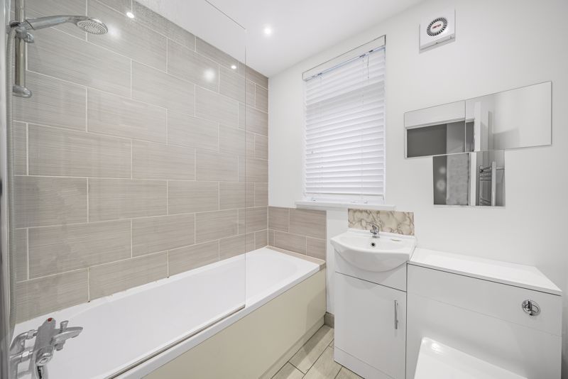 Property photo 3 of 12 Photo 10