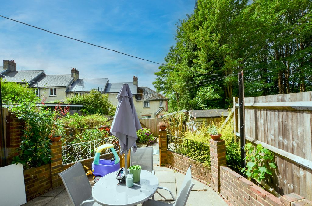 Property photo 2 of 22