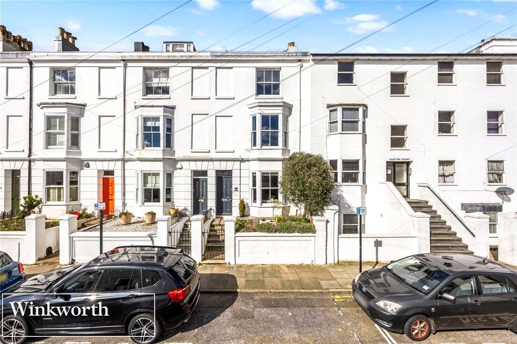 Property photo 2 of 16 Picture No. 01