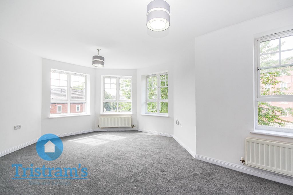 Property photo 1 of 11 Img_3054