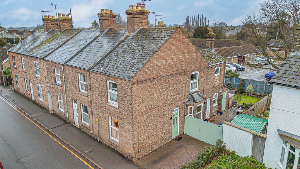 Property photo 1 of 21