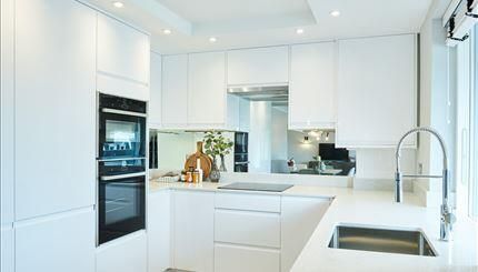 Property photo 2 of 10 Kitchen