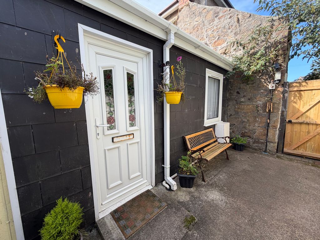 Property photo 1 of 15 Front