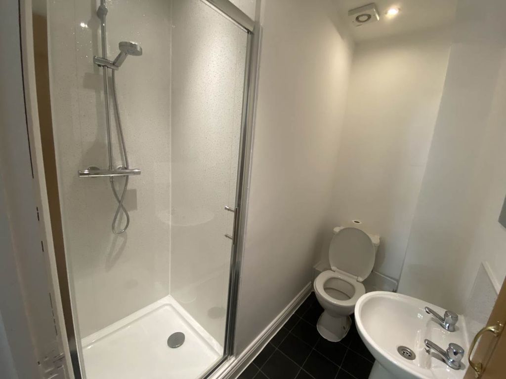 Property photo 2 of 7 89 Rm 3 Ensuite