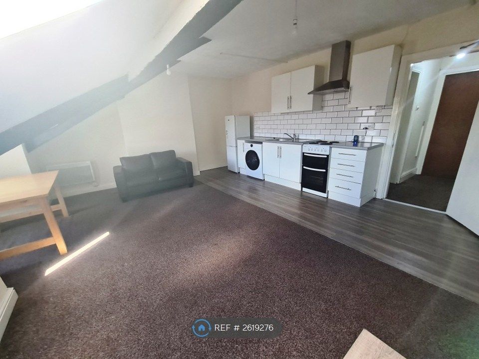Property photo 3 of 8