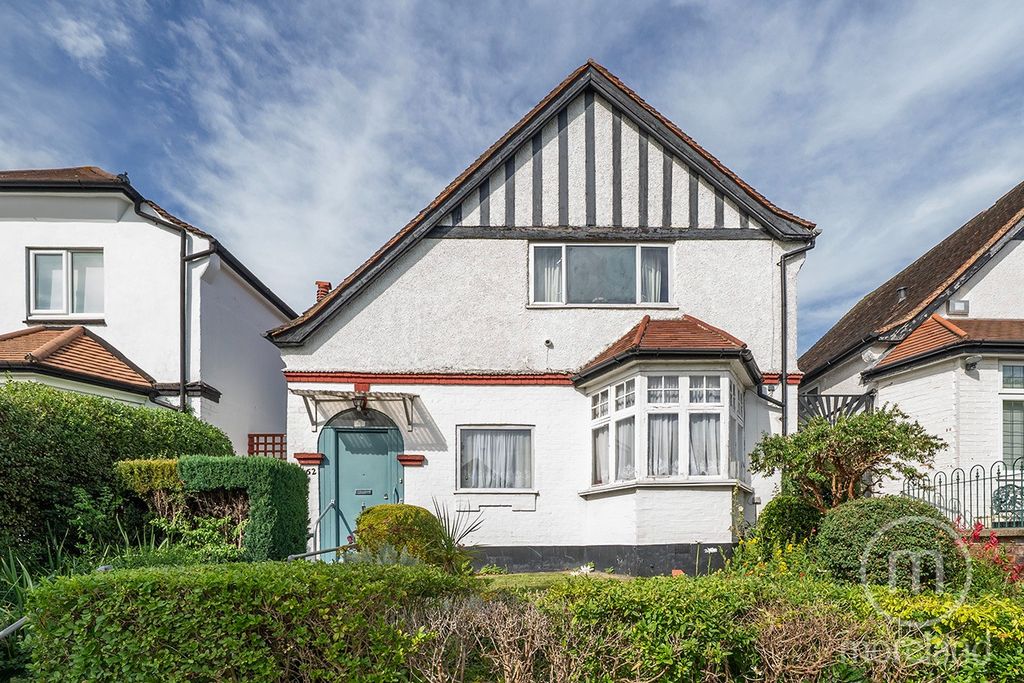 Property photo 1 of 6 4117421