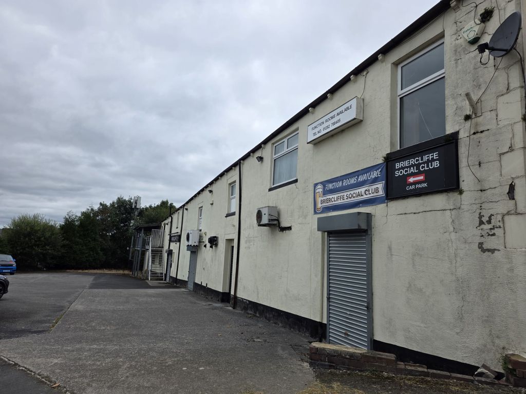 Property photo 1 of 30 Briercliffe Social Club, Holgate Street, Bb10 2HQ