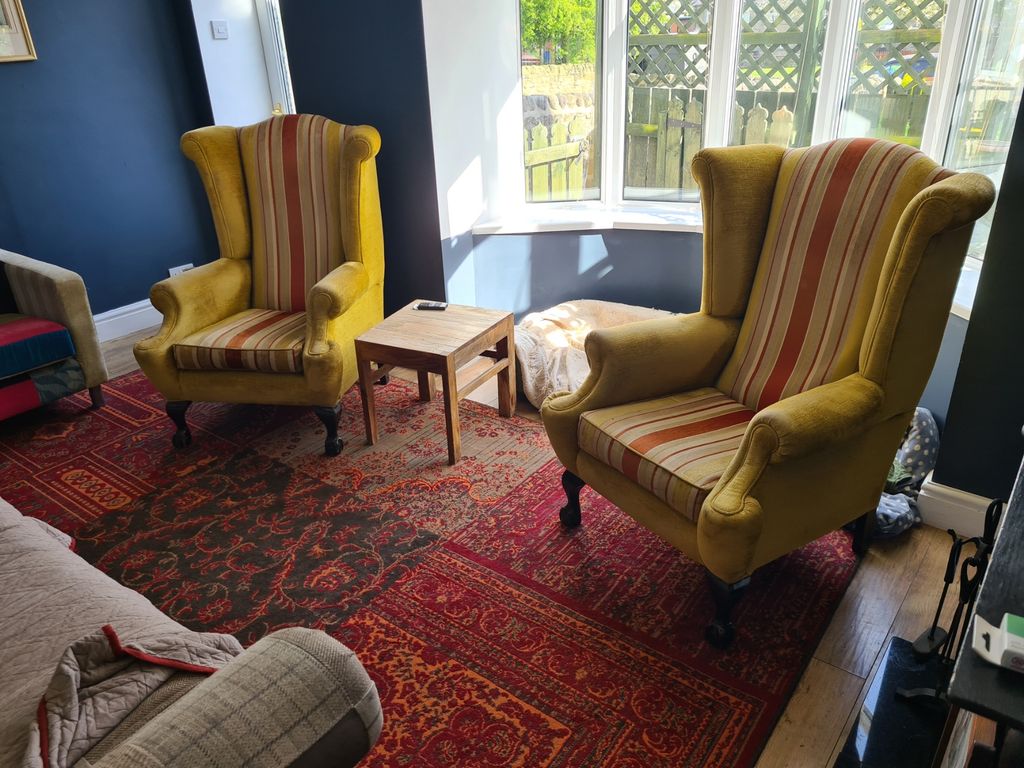 Property photo 3 of 10 Photo 2