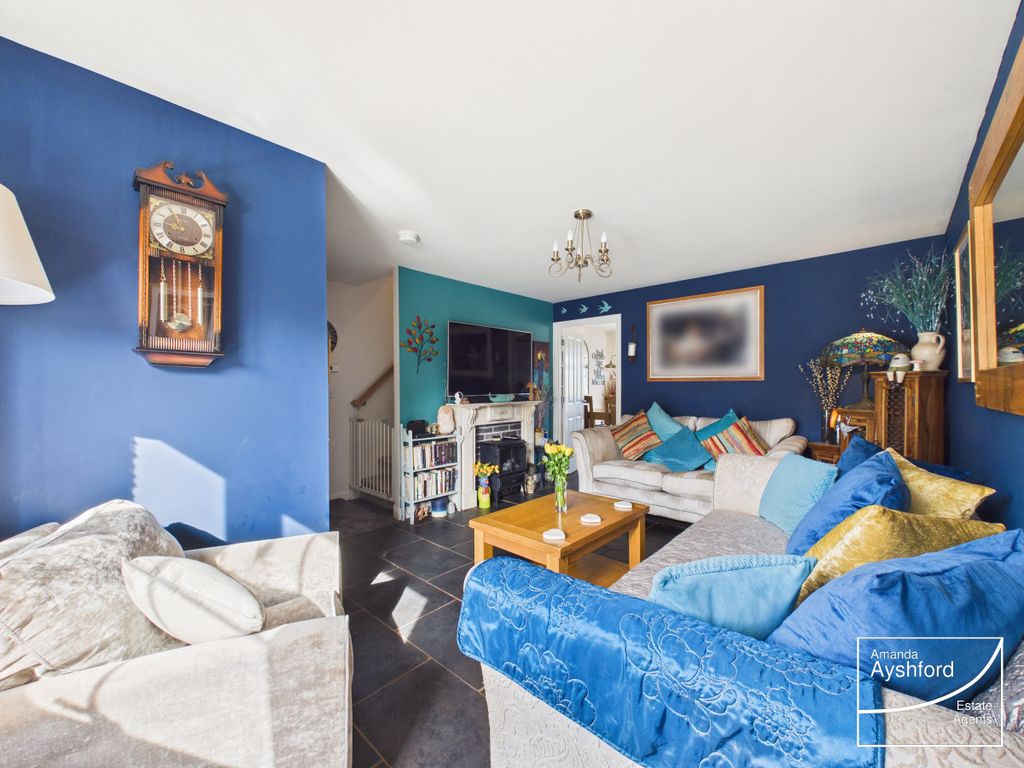 Property photo 2 of 24