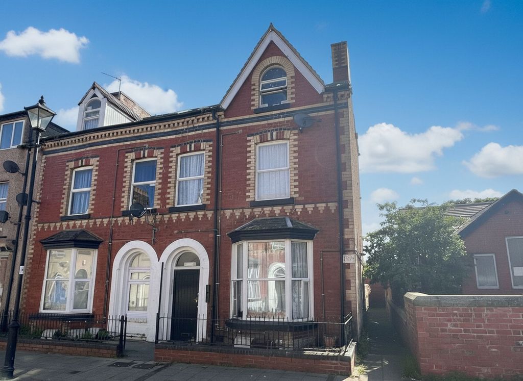 Property photo 1 of 5