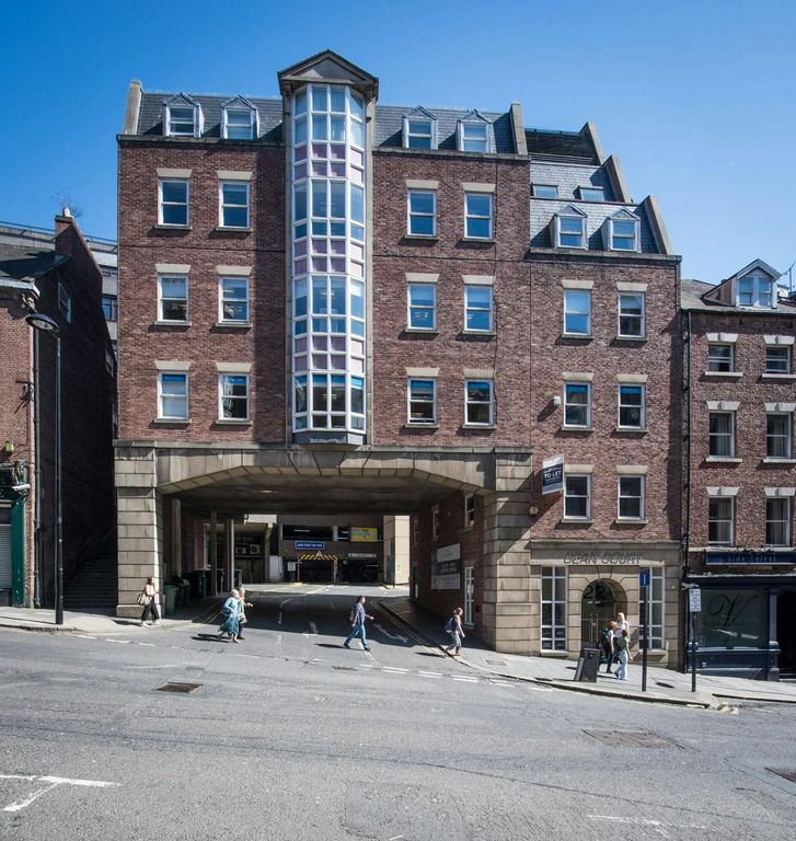 Property photo 1 of 32 Deancourt_Gjmr7974.Jpg