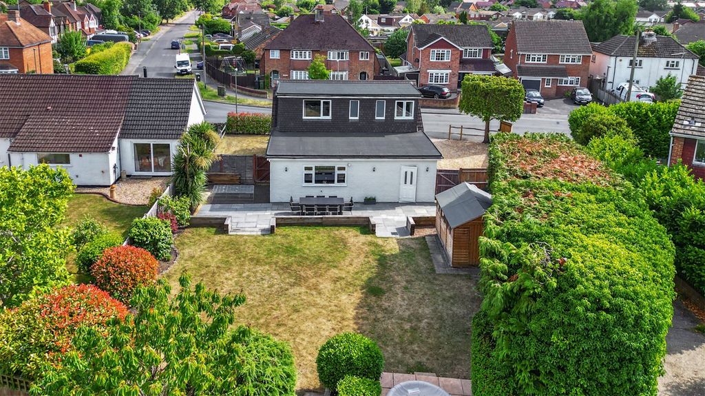 Property photo 1 of 23 Picture No. 18