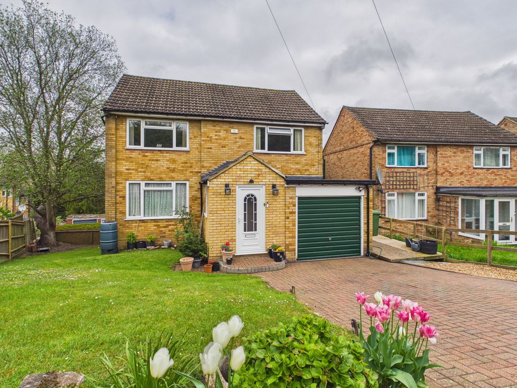 Property photo 1 of 13 Kingsley Crescent
