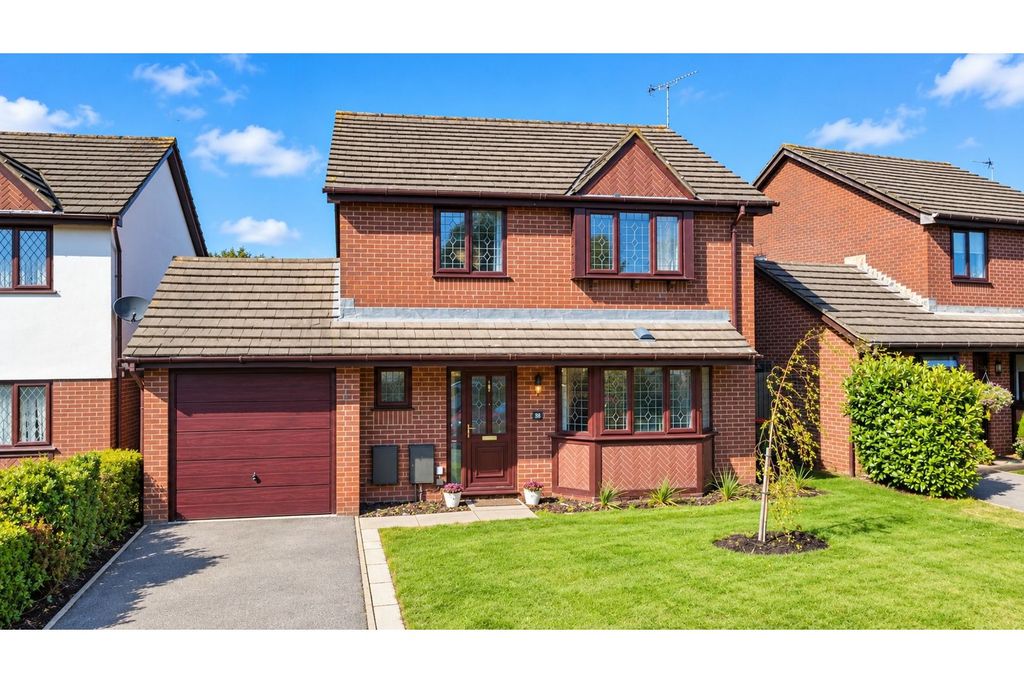 Property photo 1 of 33