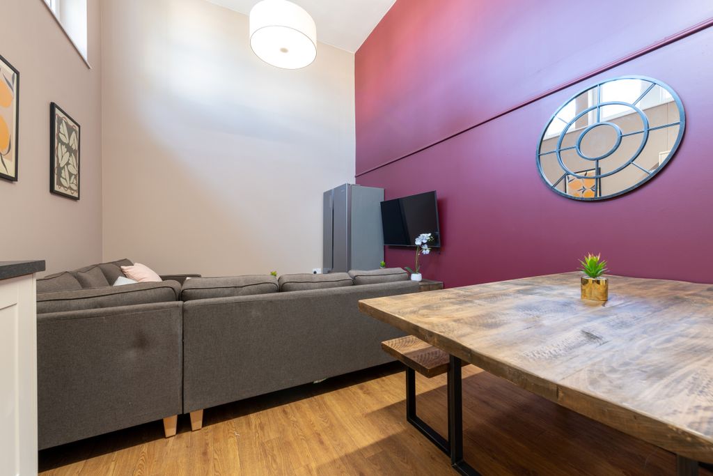 Property photo 3 of 20 Photo 2