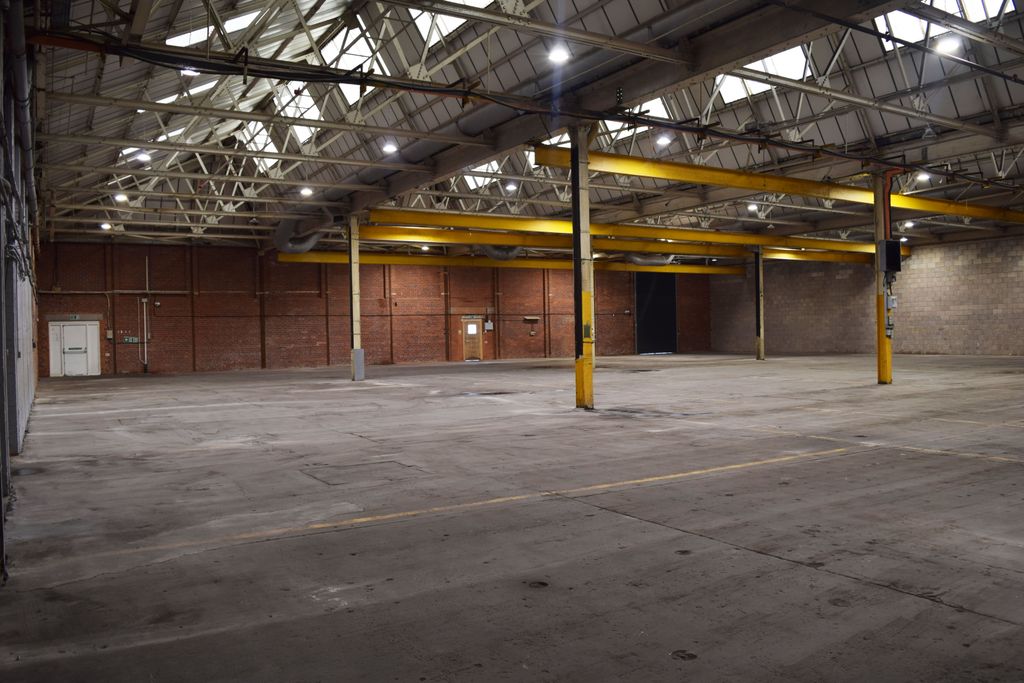 Property photo 2 of 7