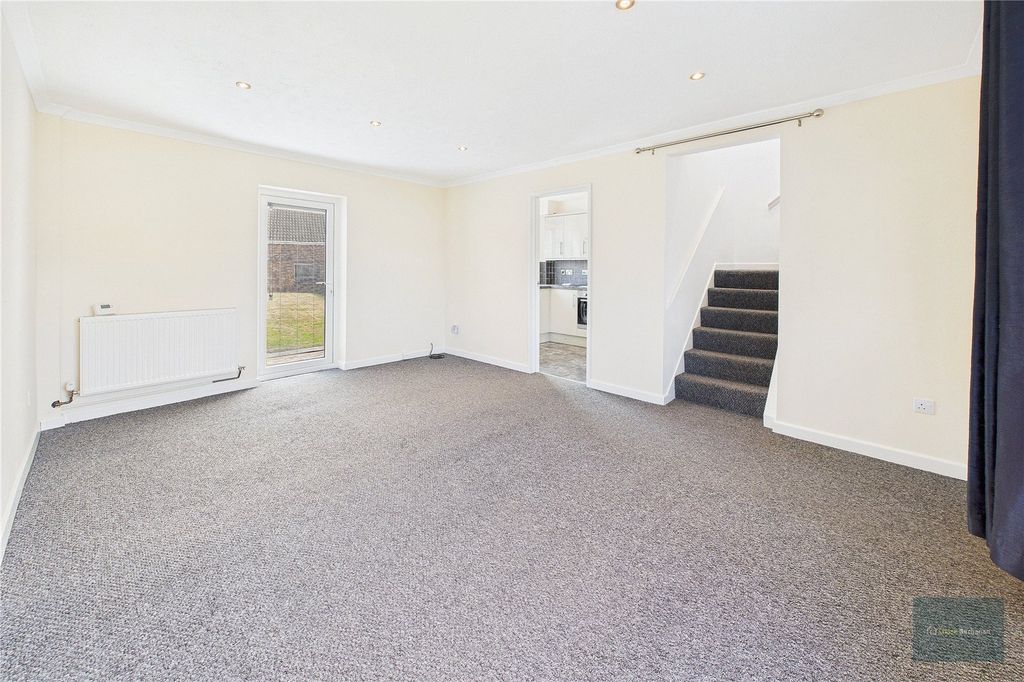 Property photo 3 of 19 Picture No. 08