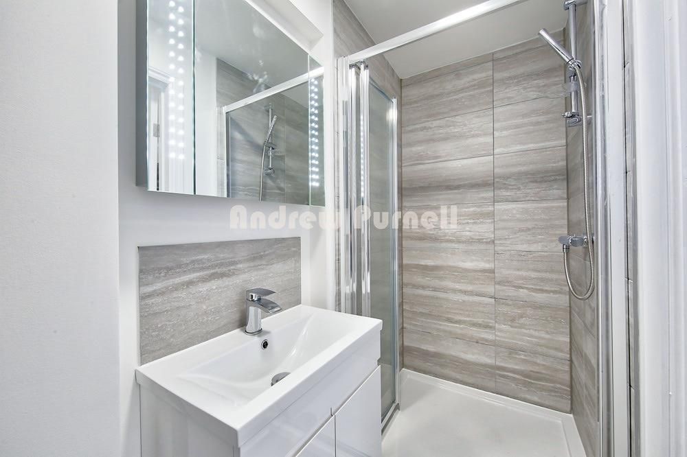 Property photo 2 of 7 Shower (1).Jpg
