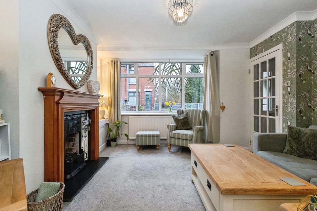 Property photo 2 of 19 Pbox-Img.Jpg