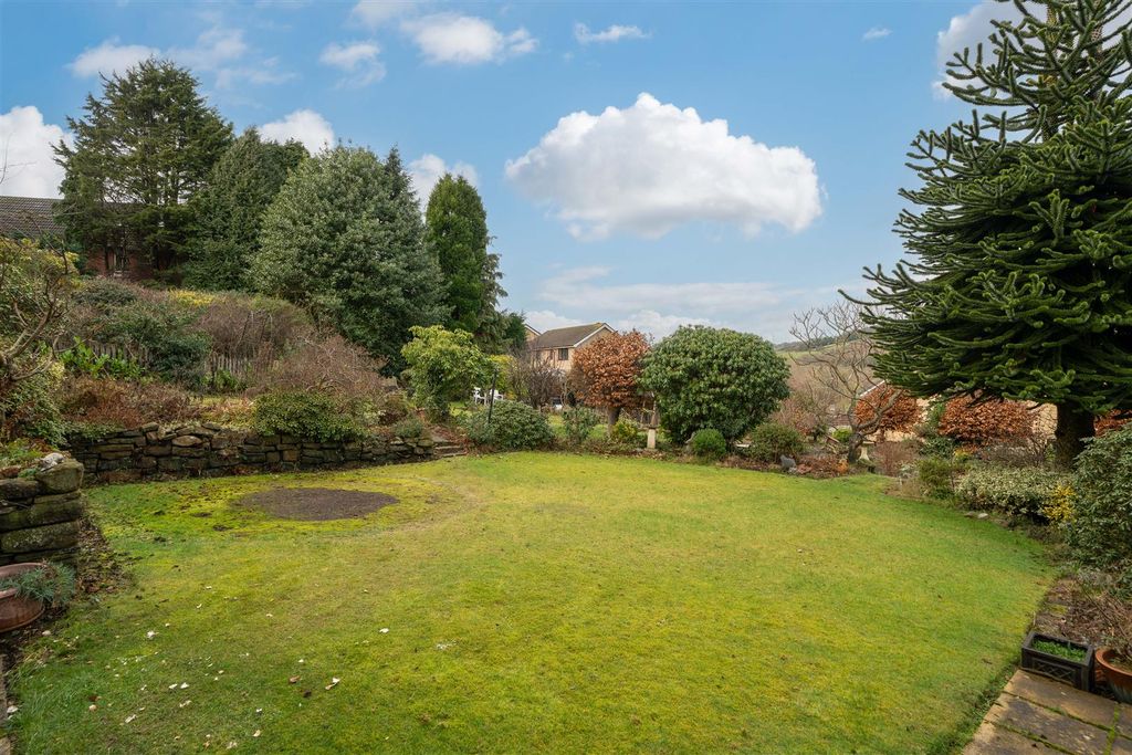 Property photo 2 of 46 25 Grange Ave-21.Jpg