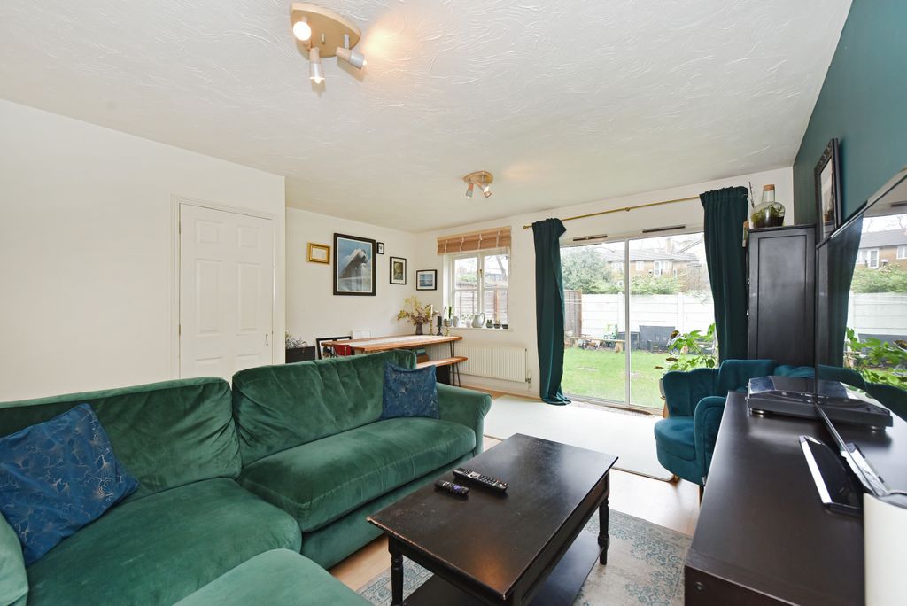 Property photo 3 of 10