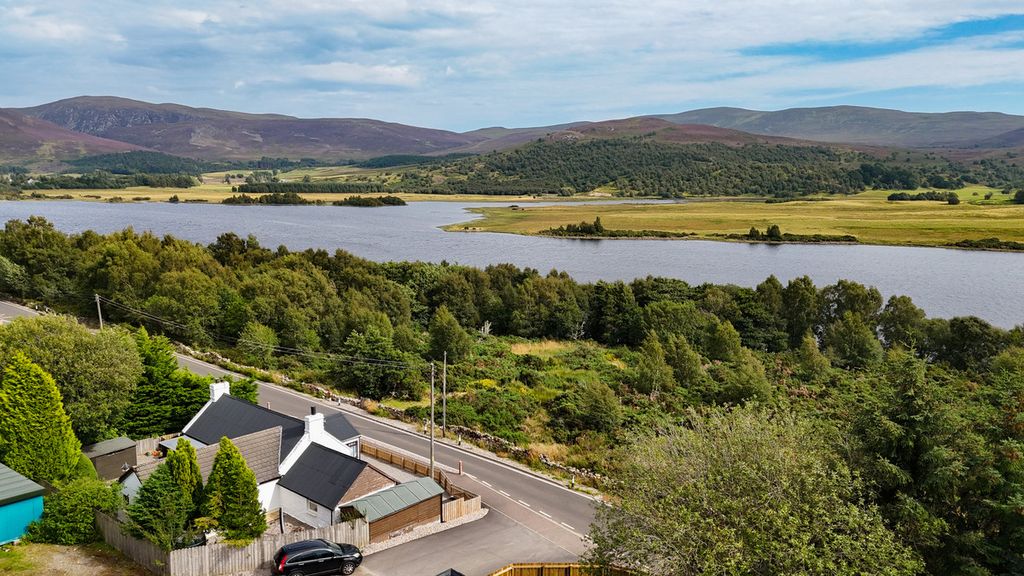 Property photo 2 of 47