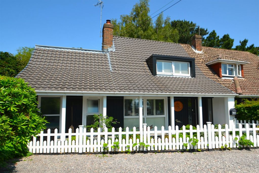 Property photo 1 of 15 (Main)