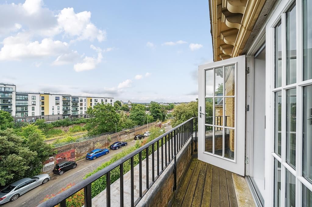 Property photo 2 of 10 Balcony Shot