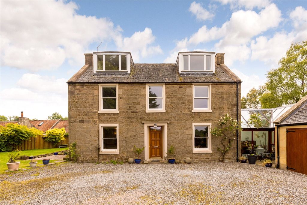 Property photo 2 of 36 Baberton Mains Farm