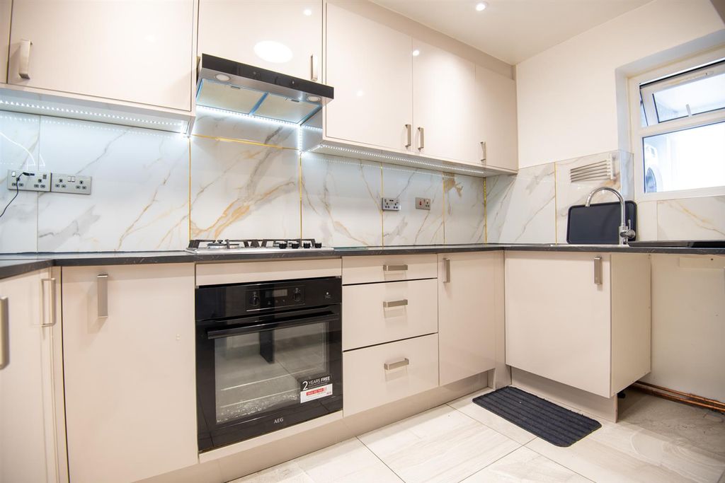 Property photo 2 of 13 Dsc_6710.Jpg