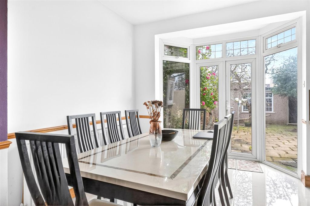 Property photo 3 of 27 _Akp0812.Jpg