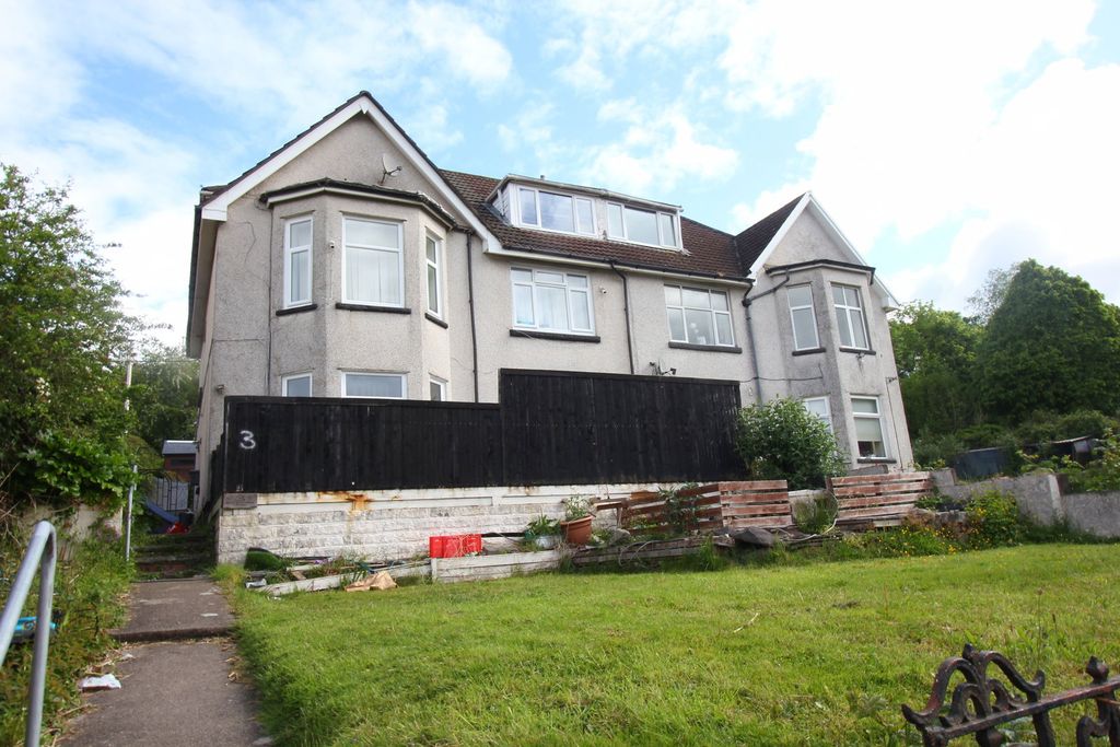 Property photo 1 of 4