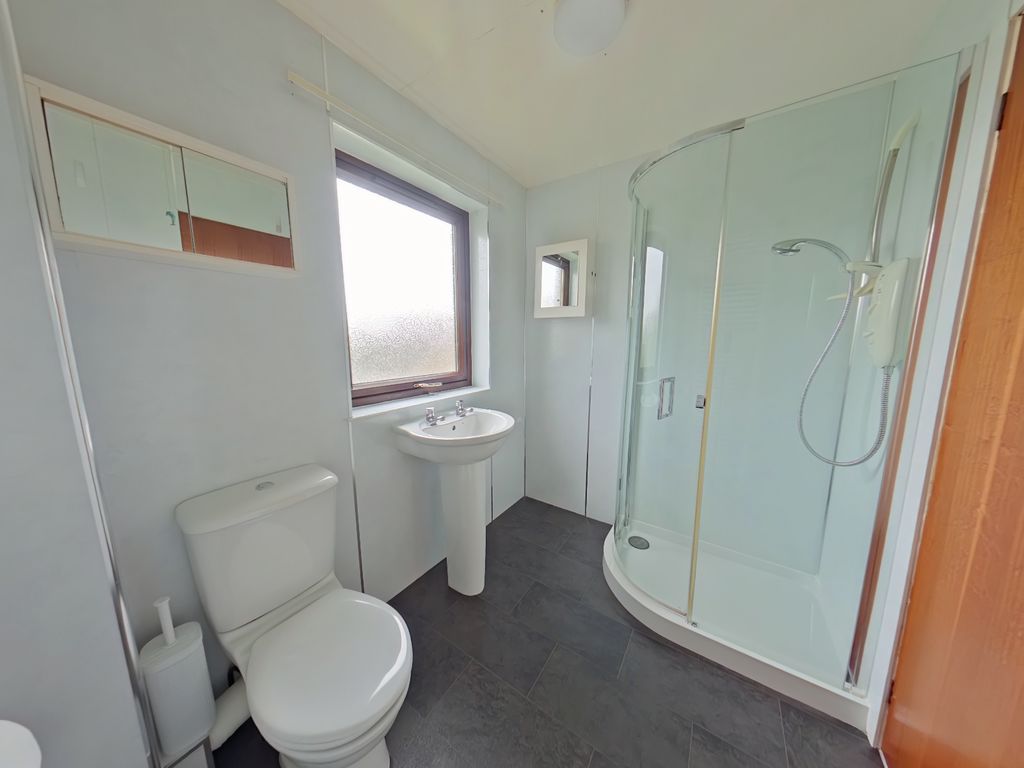 Property photo 3 of 10 Photo 3