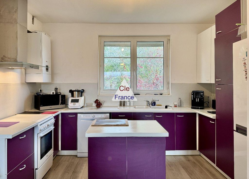 Property photo 3 of 16