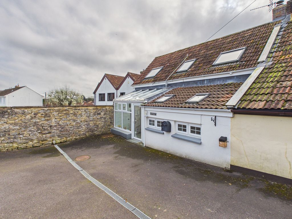 Property photo 2 of 22