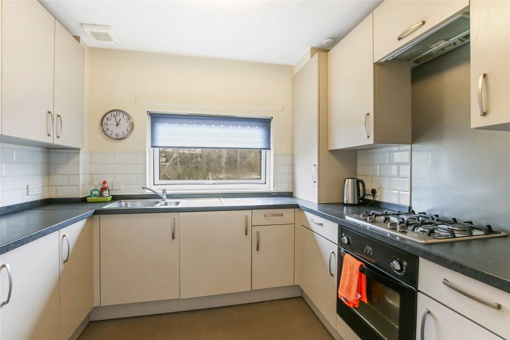 Property photo 3 of 21 Picture No. 08