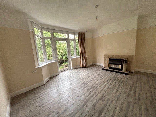 Property photo 2 of 12 Picture No. 13