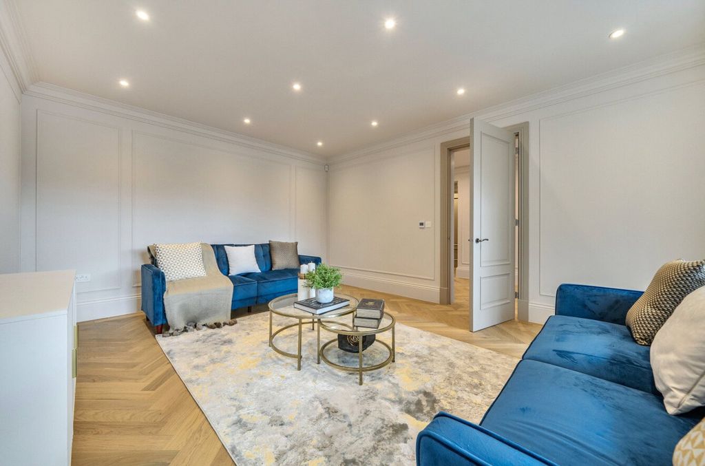 Property photo 3 of 22 Picture No. 10