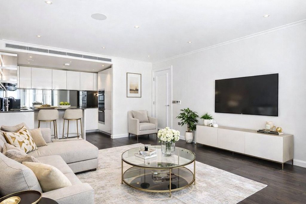 Property photo 2 of 10 Picture No. 04